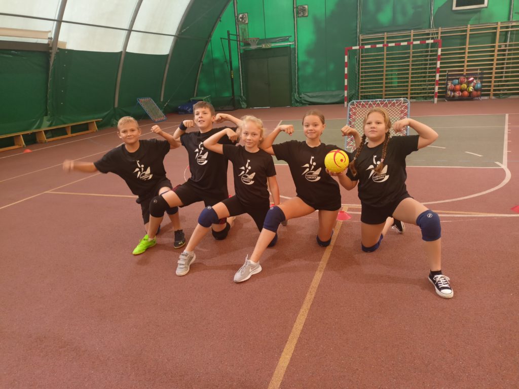 Dzieci z zespołu Tchoukball Lubuskie