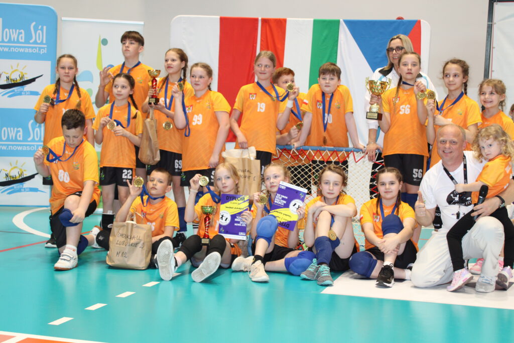 wręczenie medali i pucharów Tchoukball Lubuskie