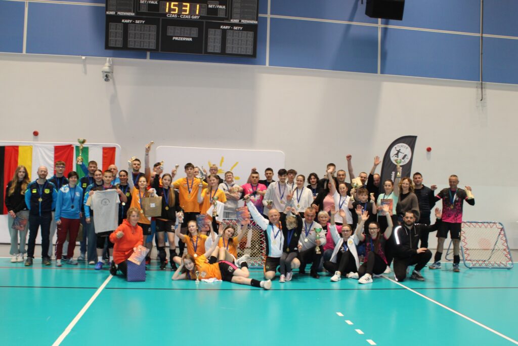 zdjęcie współne drużyn